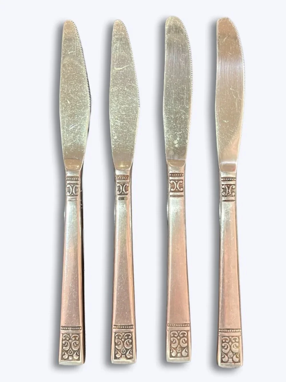 Custom Design Vtg CUD1 Stainless Knives 2 Steak 2 Dinner Japan Flatware Silver